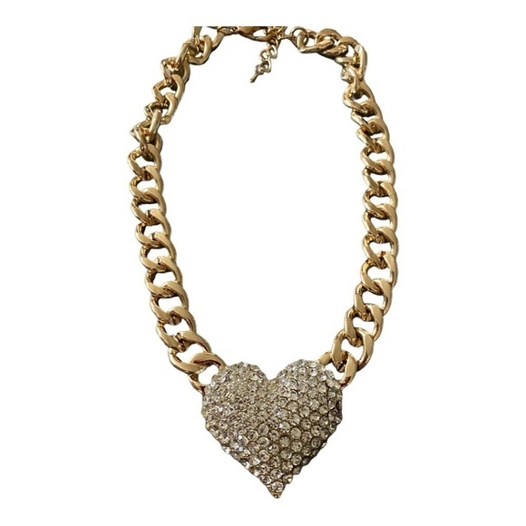 BOUTIQUE GOLD COLOR NECKLACE WITH RHINESTONE HEART - Picture 2 of 8